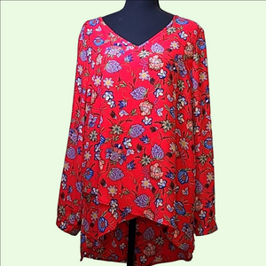 Chelsea&Theodore red floral long sleeved top. Sz. L